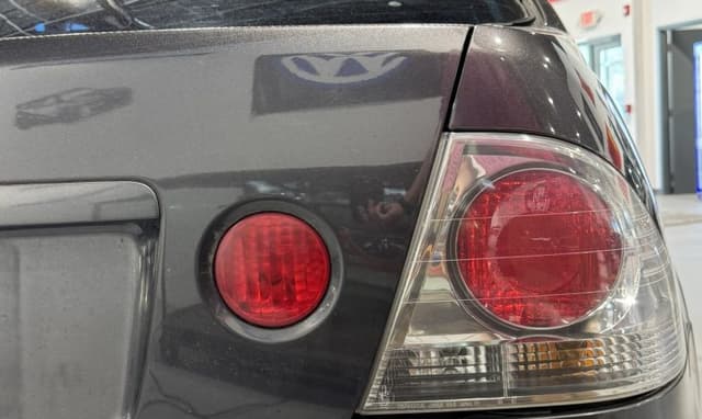 1998 Toyota Altezza JDM car for sale — photo 4 of 25