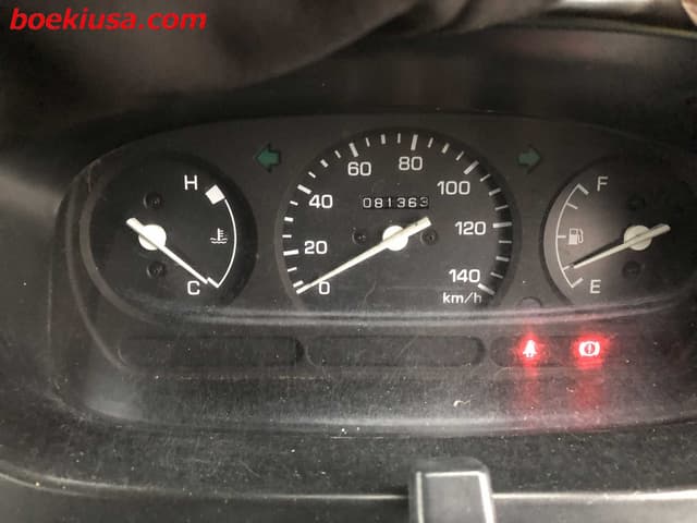 1999 Daihatsu Hijet JDM car for sale — photo 18 of 21