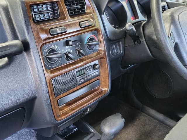 1998 Mitsubishi Pajero Mini JDM car for sale — photo 23 of 25