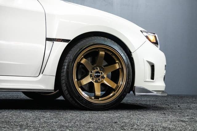 2009 Subaru Impreza JDM car for sale — photo 11 of 16
