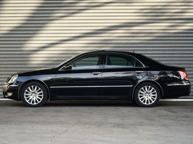 2007 Toyota Crown JDM car for sale — photo 4 of 20