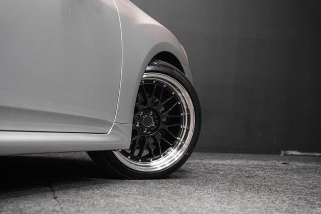 2008 Toyota Crown JDM car for sale — photo 13 of 18