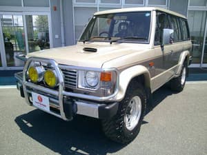 1990 Mitsubishi Pajero JDM car for sale