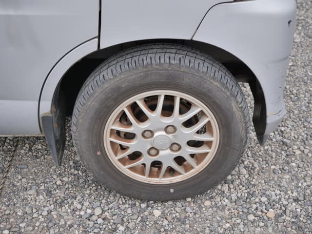 2001 Daihatsu Atrai JDM car for sale — photo 22 of 25