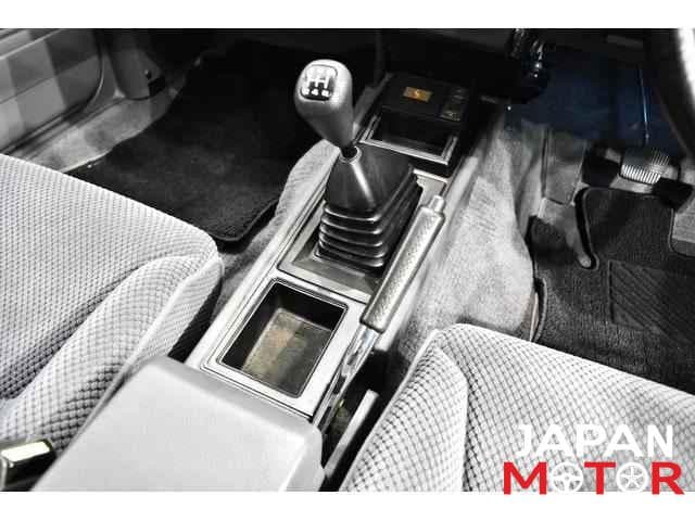 1984 Nissan Skyline JDM car for sale — photo 9 of 10