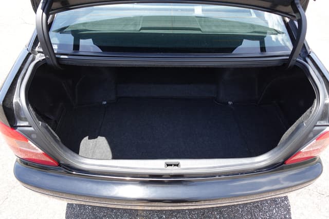 1996 Toyota Aristo JDM car for sale — photo 18 of 19