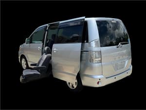 2006 Toyota Voxy JDM car for sale