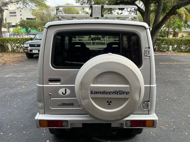 1998 Suzuki Jimny JDM car for sale — photo 6 of 17