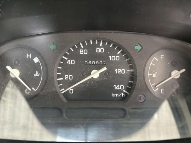 1999 Daihatsu Hijet JDM car for sale — photo 8 of 24