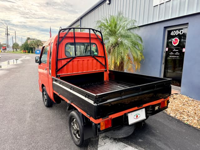 2000 Daihatsu Hijet JDM car for sale — photo 7 of 17