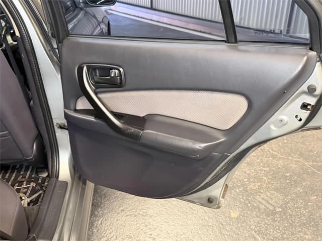 2000 Nissan Skyline JDM car for sale — photo 22 of 25