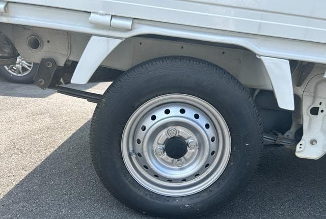 2010 Suzuki Carry JDM car for sale — photo 12 of 25