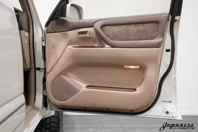 1999 Toyota Land Cruiser JDM car for sale — photo 20 of 25