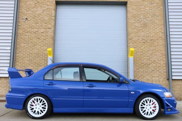 2001 Mitsubishi Lancer Evolution JDM car for sale — photo 11 of 25