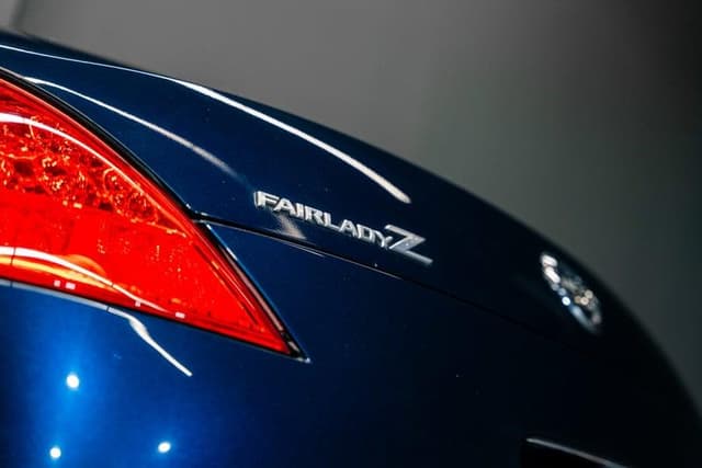 2007 Nissan Fairlady Z JDM car for sale — photo 7 of 15