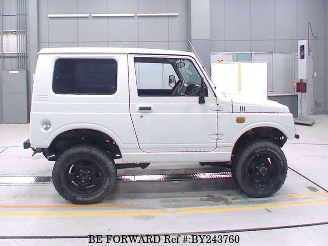 1997 Suzuki Jimny JDM car for sale — photo 4 of 8