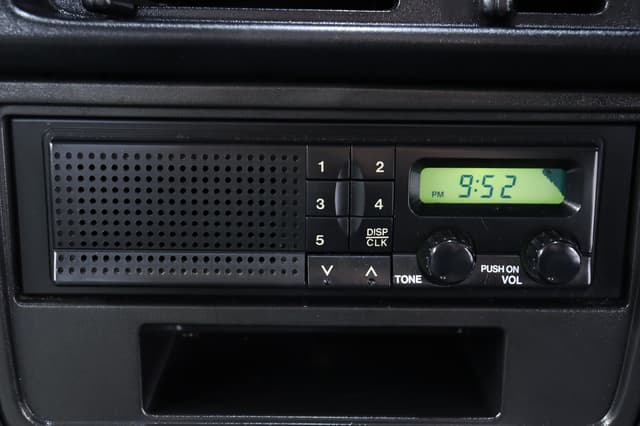 1996 Suzuki Carry JDM car for sale — photo 18 of 25