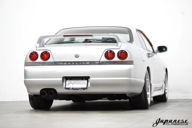 1995 Nissan Skyline JDM car for sale — photo 8 of 25