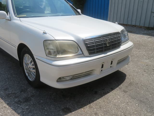 2000 Toyota Crown JDM car for sale — photo 11 of 25
