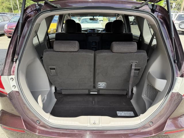 2008 Honda Odyssey JDM car for sale — photo 15 of 19