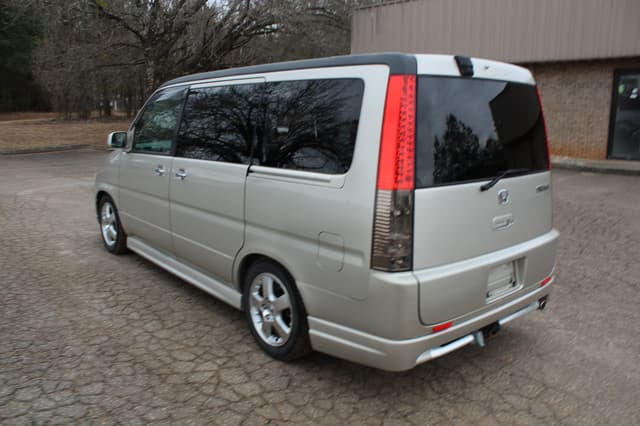 1999 Honda Stepwagon JDM car for sale — photo 5 of 25
