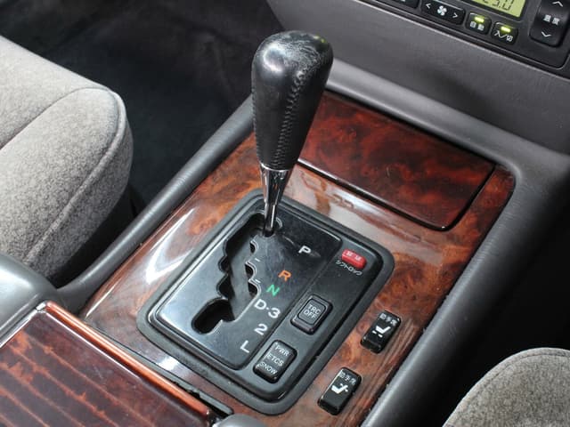 1997 Toyota Century JDM car for sale — photo 14 of 25