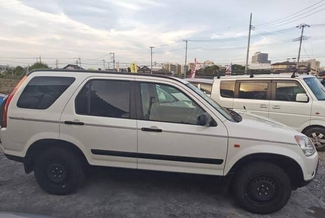 2001 Honda CR-V JDM car for sale — photo 3 of 22