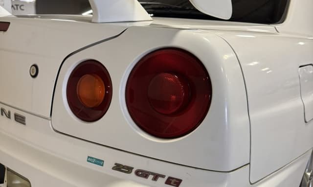 1998 Nissan Skyline JDM car for sale — photo 20 of 25