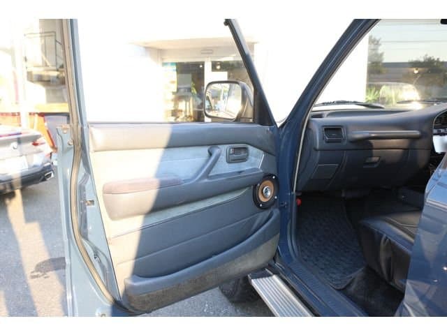 1994 Toyota Land Cruiser JDM car for sale — photo 18 of 25