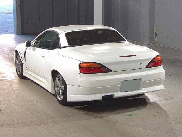 2001 Nissan Silvia JDM car for sale — photo 2 of 6