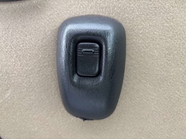 2001 Daihatsu Mira JDM car for sale — photo 18 of 25