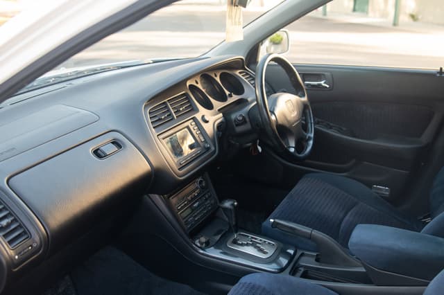 1998 Honda Accord JDM car for sale — photo 8 of 12