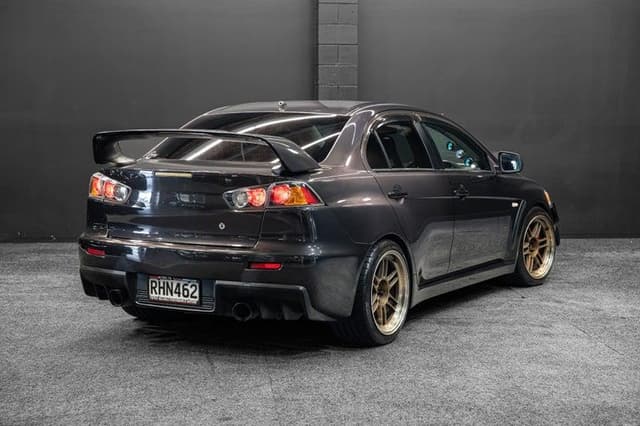 2007 Mitsubishi Lancer Evolution JDM car for sale — photo 13 of 19