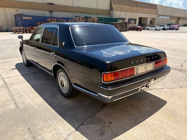 1999 Toyota Century JDM car for sale — photo 6 of 24