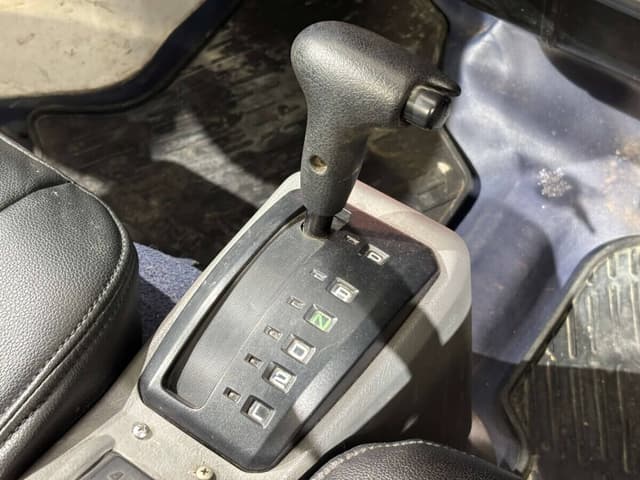 1999 Mitsubishi Minicab JDM car for sale — photo 12 of 24