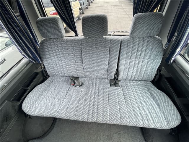 1995 Mitsubishi Delica JDM car for sale — photo 16 of 25