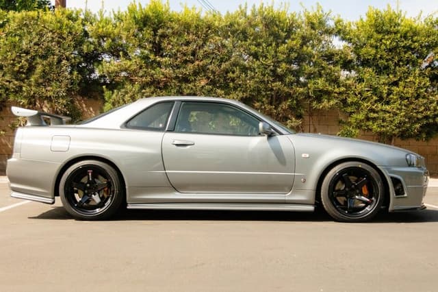 2000 Nissan Skyline JDM car for sale — photo 13 of 25