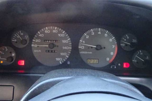 1992 Nissan Skyline JDM car for sale — photo 22 of 24