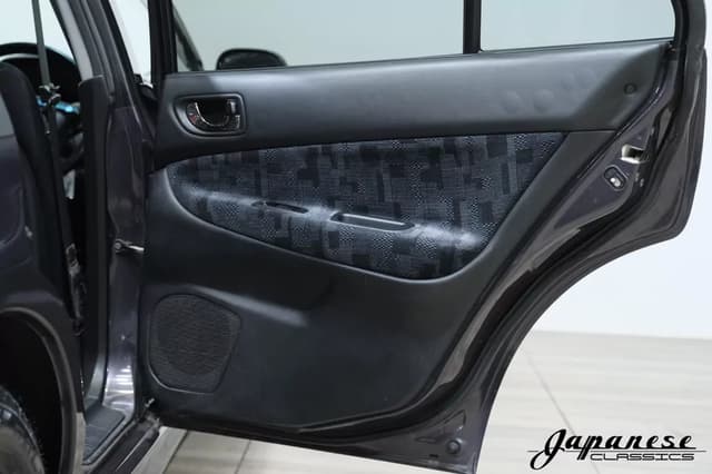 1997 Mitsubishi Legnum JDM car for sale — photo 21 of 25