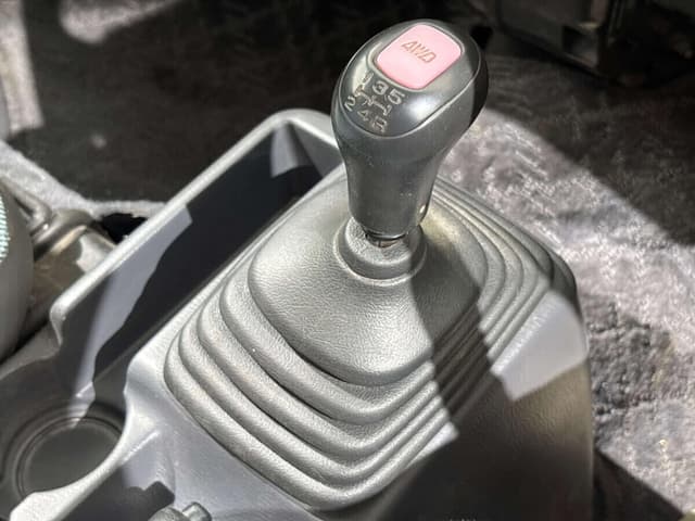 2000 Subaru Sambar JDM car for sale — photo 19 of 25
