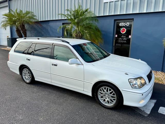 2000 Toyota Crown JDM car for sale — photo 4 of 21