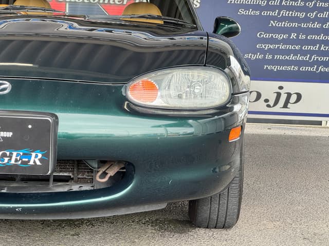 1999 Mazda Roadster (Eunos Roadster / MX-5) JDM car for sale — photo 16 of 25