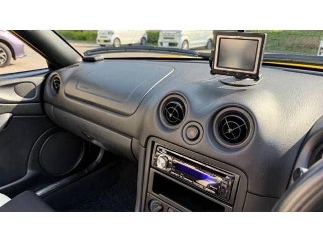 2001 Mazda Roadster (Eunos Roadster / MX-5) JDM car for sale — photo 6 of 20