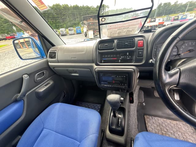 2001 Suzuki Jimny JDM car for sale — photo 5 of 12