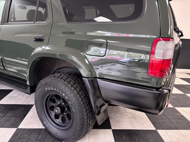 1999 Toyota Hilux Surf JDM car for sale — photo 6 of 24