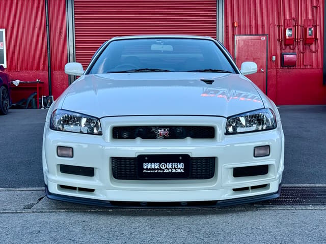 Nissan Skyline JDM car for sale — photo 9 of 25