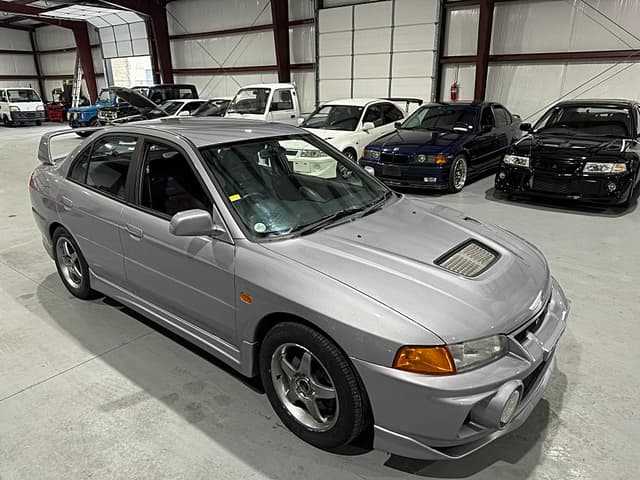 1996 Mitsubishi Lancer Evolution JDM car for sale — photo 5 of 10