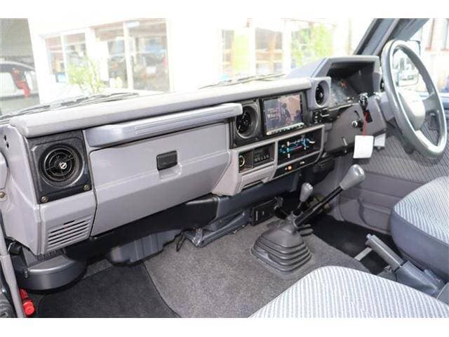 1992 Toyota Land Cruiser JDM car for sale — photo 7 of 20