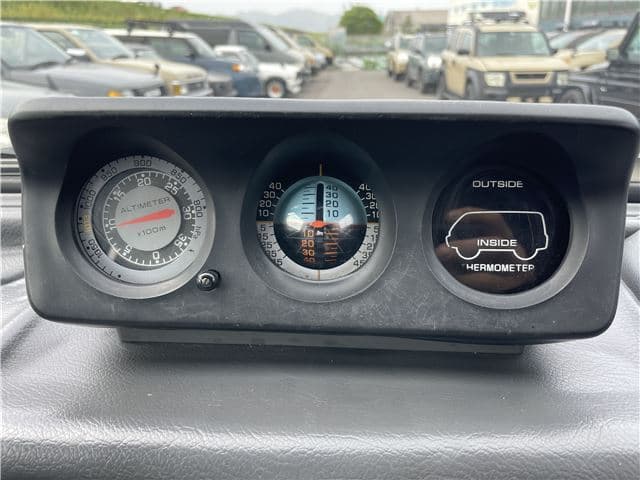 1995 Mitsubishi Delica JDM car for sale — photo 25 of 25