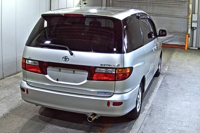 2000 Toyota Estima JDM car for sale — photo 5 of 5
